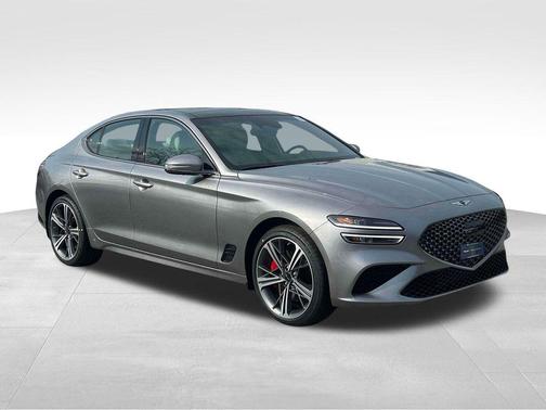 2025 Genesis G70 3.3T Sport Advanced