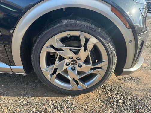2025 Genesis GV60 Performance