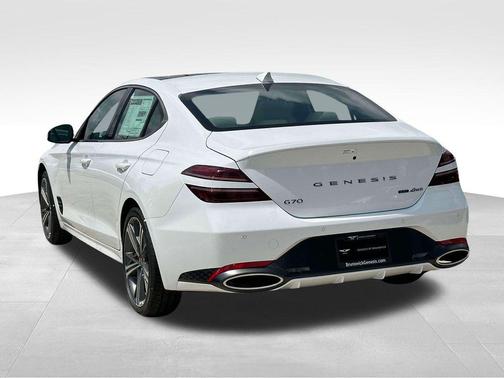 2025 Genesis G70 3.3T Sport Advanced
