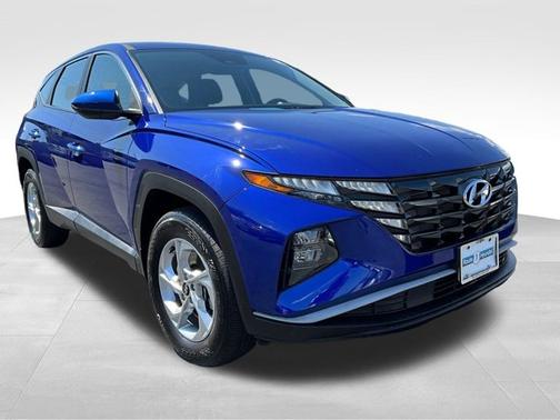 2023 Hyundai TUCSON SE