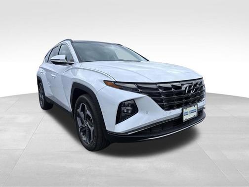 White 2024 Hyundai TUCSON Plug-In Hybrid Limited