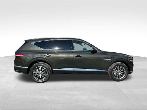 2025 Genesis GV80 2.5T