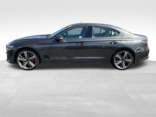 2024 Genesis G70 2.5T