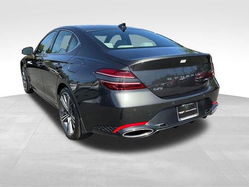 2024 Genesis G70 2.5T