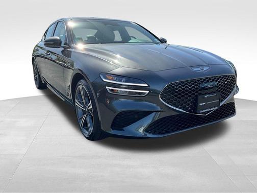 2024 Genesis G70 2.5T
