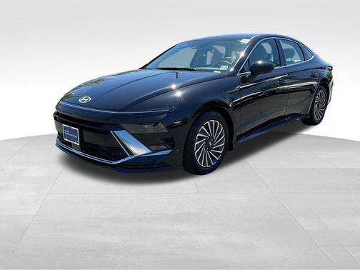 2024 Hyundai SONATA Hybrid SEL