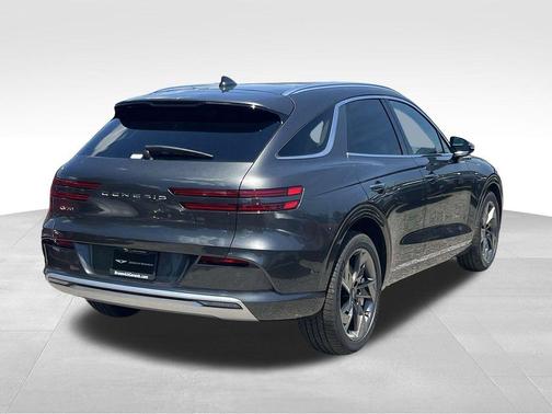 2025 Genesis Electrified GV70 Advanced