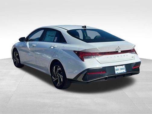 2025 Hyundai ELANTRA HEV Limited
