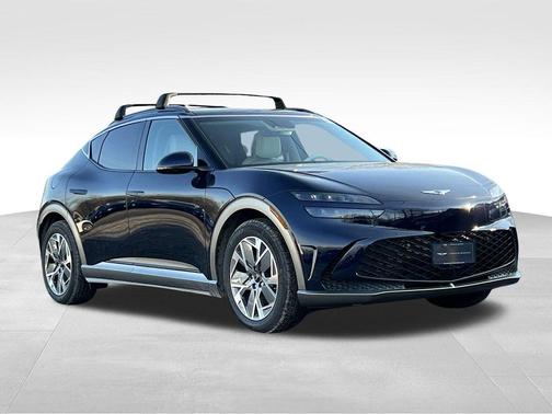 2025 Genesis GV60 Standard