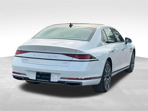 2025 Genesis G90 3.5T e-SC