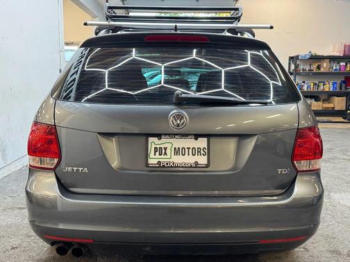 2014 Volkswagen Jetta SportWagen DSG TDI w/Sunroof & Nav
