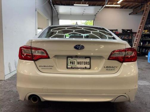 2016 Subaru Legacy Premium