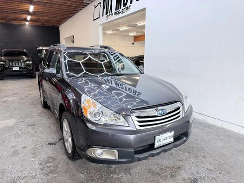 2012 Subaru Outback 2.5i Premium