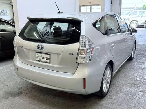 2012 Toyota Prius v Five