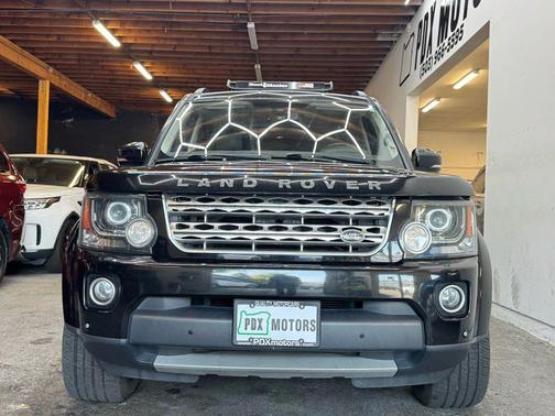2015 Land Rover LR4 Base