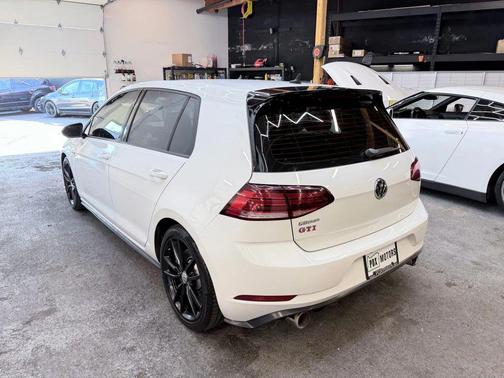 2019 Volkswagen Golf GTI 2.0T S 4-Door