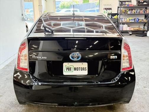 2014 Toyota Prius One