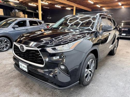 2020 Toyota Highlander XLE