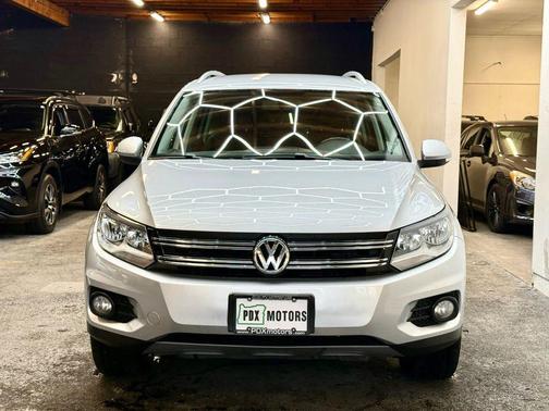 2012 Volkswagen Tiguan SE