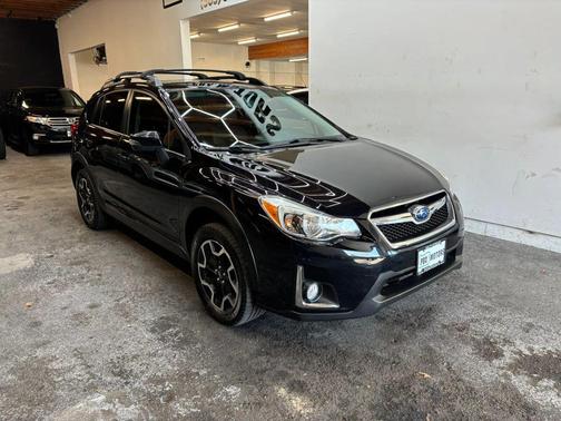 Dark Gray Metallic 2016 Subaru Crosstrek 2.0i Limited