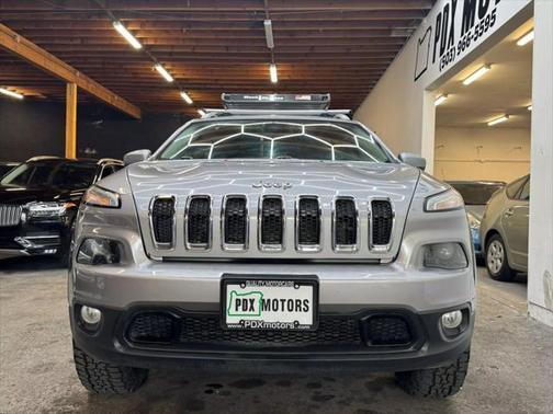 2017 Jeep Cherokee Sport