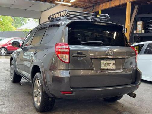 2011 Toyota RAV4 Sport