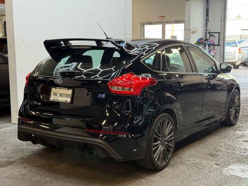 2016 Ford Focus RS Base