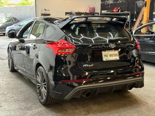 2016 Ford Focus RS Base