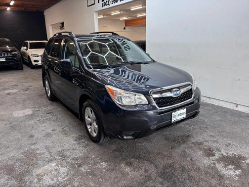 Dark Gray Metallic 2014 Subaru Forester 2.5i Premium