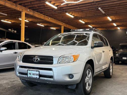2007 Toyota RAV4 Sport