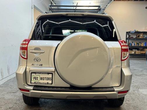 2012 Toyota RAV4 Sport