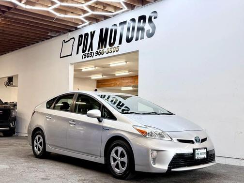 2012 Toyota Prius Two