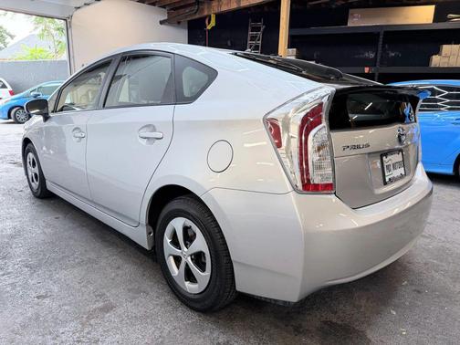 2012 Toyota Prius Two