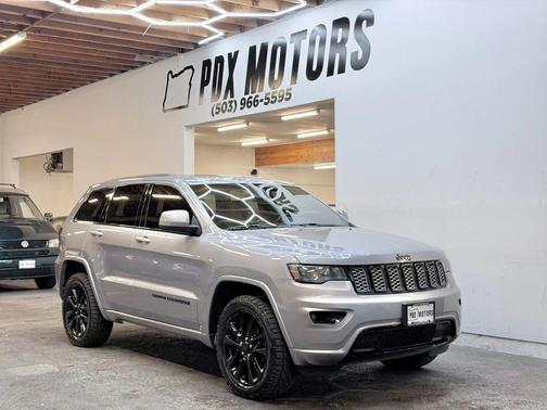 2018 Jeep Grand Cherokee Altitude