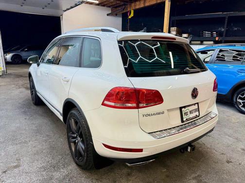 2014 Volkswagen Touareg TDI Lux