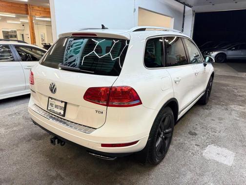 2014 Volkswagen Touareg TDI Lux