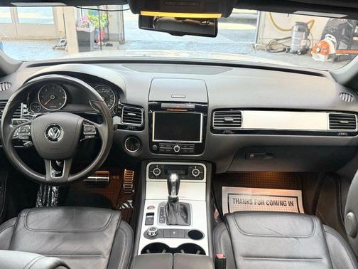 2014 Volkswagen Touareg TDI R-Line
