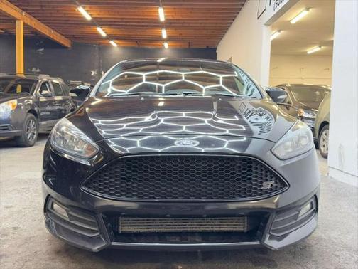 2017 Ford Focus ST Base