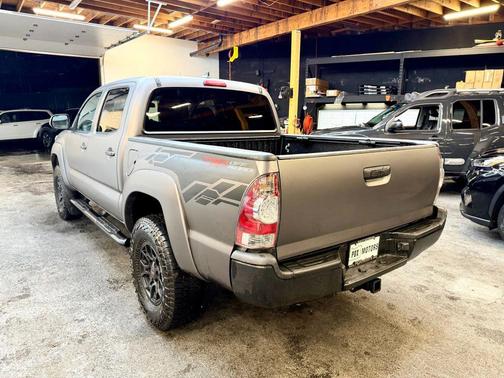 2015 Toyota Tacoma Base