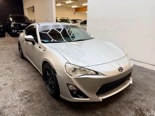 2013 Scion FR-S Base