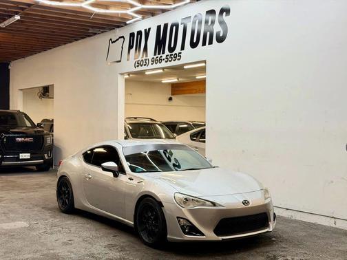2013 Scion FR-S Base