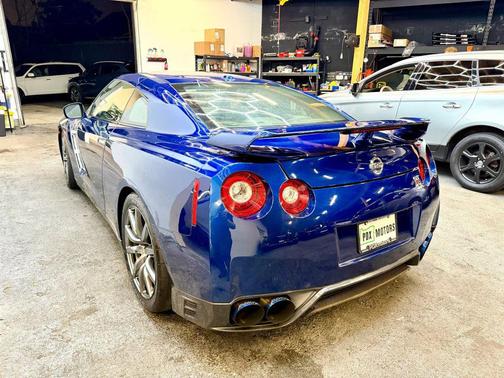 2015 Nissan GT-R Premium