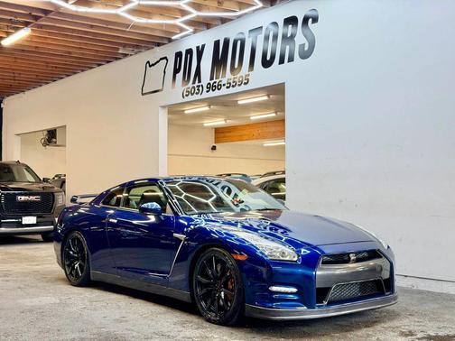 2015 Nissan GT-R Premium