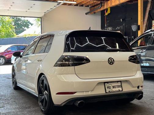 2018 Volkswagen Golf GTI 2.0T S 4-Door