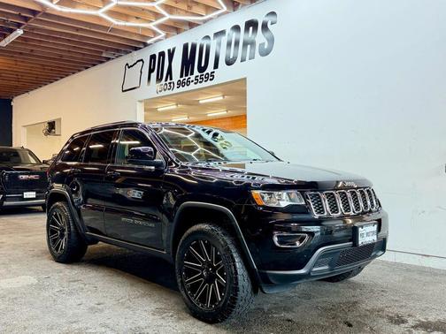 2021 Jeep Grand Cherokee Laredo