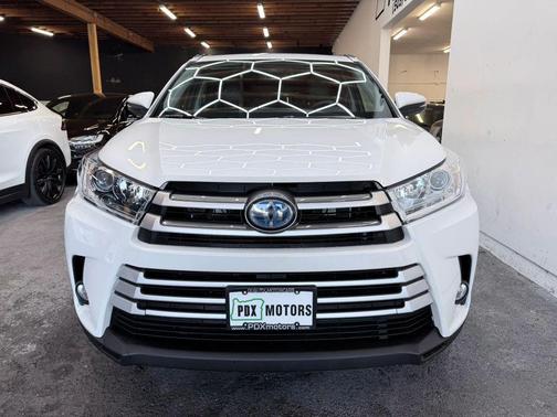 2019 Toyota Highlander Hybrid XLE