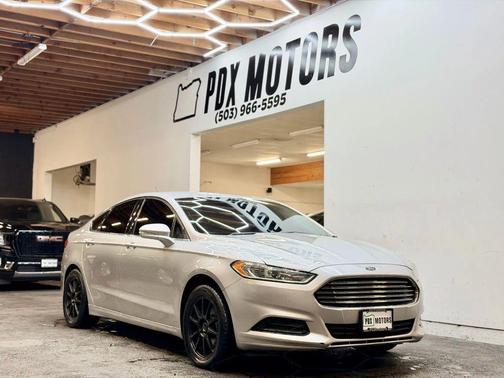 2014 Ford Fusion SE