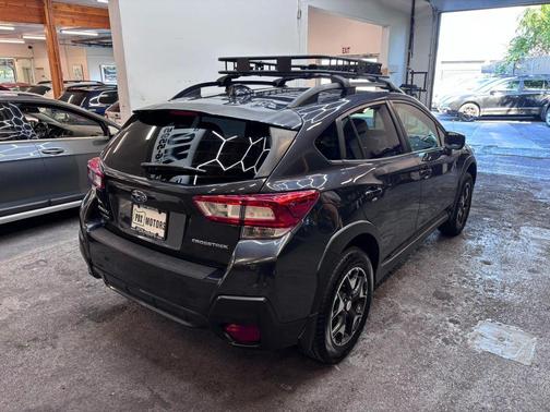 Gray 2018 Subaru Crosstrek 2.0i Premium