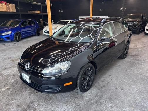 Black Uni 2012 Volkswagen Jetta SportWagen TDI