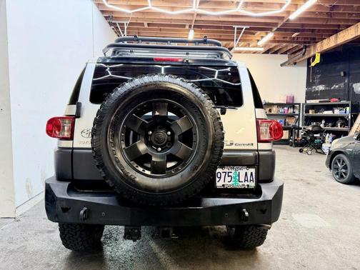 2007 Toyota FJ Cruiser Base